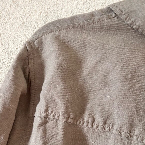 Democracy Taupe Button Up Long Top Women Size XL - Picture 9 of 9